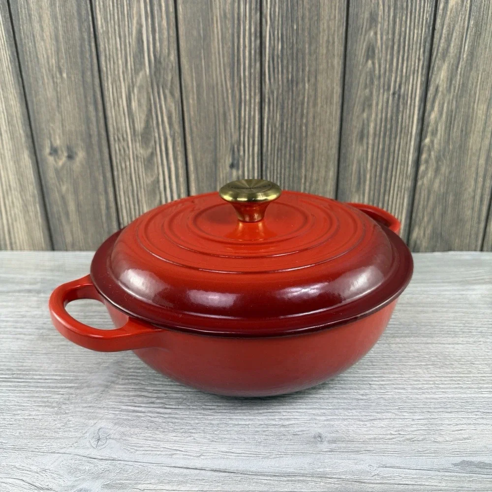 Le Creuset Signature Round Stew Pot 2.5 Qt Cerise Red Cast Iron 22cm Gold Knob
